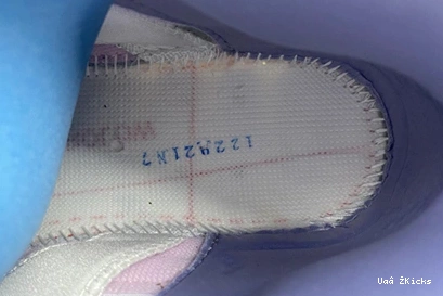 DV0562- Air Jordan 584 Retro 5 Sophisticated 6398 0714